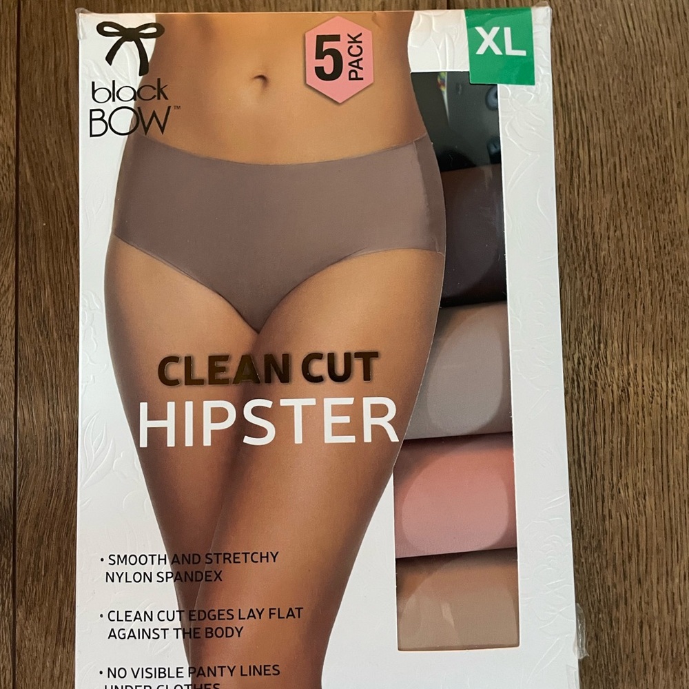 Black Bow Ladies’ Clean Cut Smooth & Stretchy Hipster, 5-pack